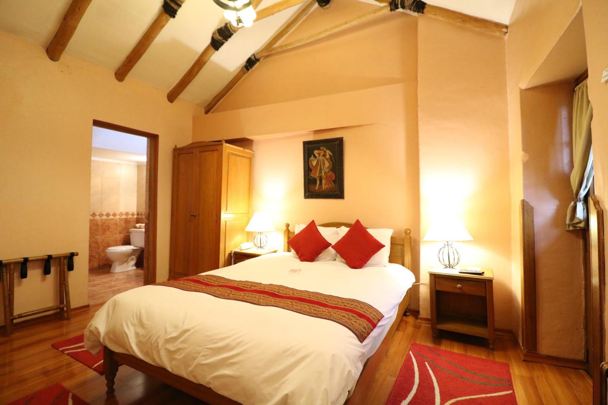 Hotel & Mirador Los Apus Cusco Room photo